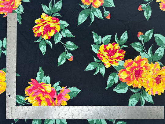 Techno Crepe Knit Floral Print Fabric | Express Knit Inc.